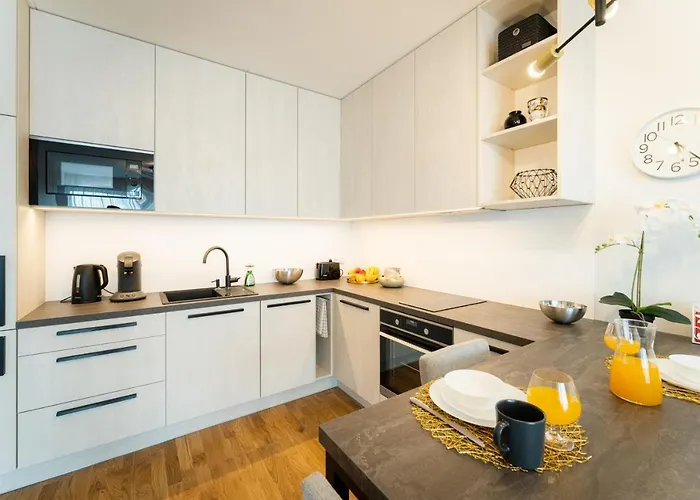 Citygate Sunset Balcony *