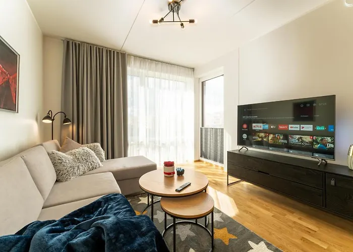 Citygate Sunset Balcony Apartment *